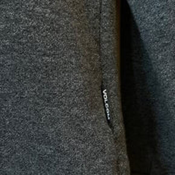 Volcom Dark Gray Long Sleeve Henley 2 Botton Shirt Size Medium - Picture 3 of 6